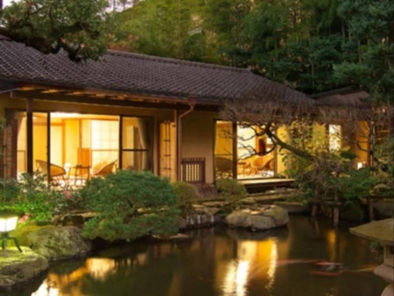 Готель Gyokutei Хаконе Екстер'єр фото